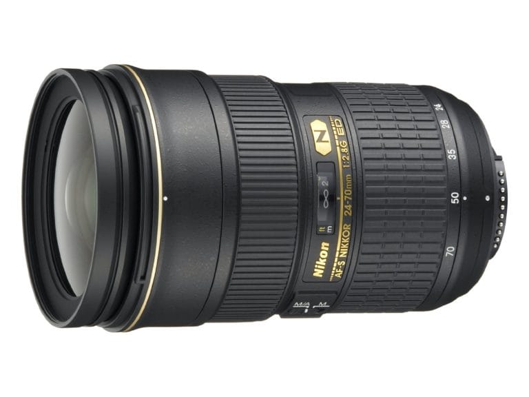 The Nikon 24-70 2.8G Lens from the side.