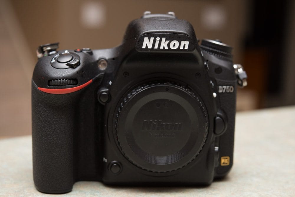 750 50 1. Nikon Craft.