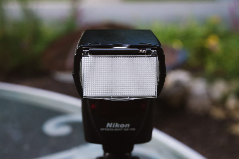 Image showing the Nikon SB-700 with its diffuser in front of the flash head